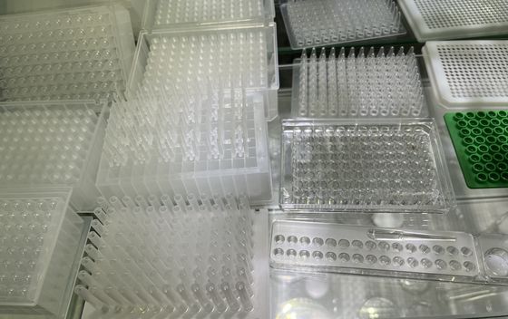 주문 실험실 플라스틱 방울기 파이펫 다중 구멍 곰팡이 의료기기 주사 폼핑 플라스틱 주사 폼핑 유럽 online manufacture